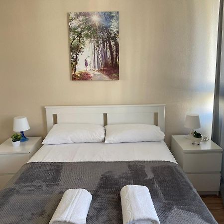 2-Bedroom Flat In Regents Park-Euston-Camden Лондон Экстерьер фото