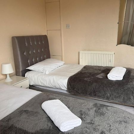 2-Bedroom Flat In Regents Park-Euston-Camden Лондон Экстерьер фото
