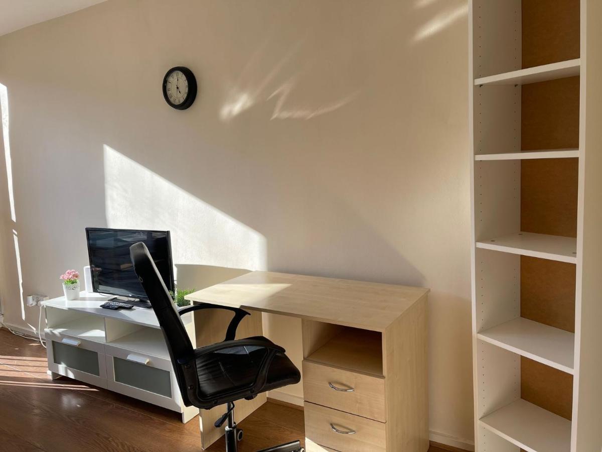 2-Bedroom Flat In Regents Park-Euston-Camden Лондон Экстерьер фото